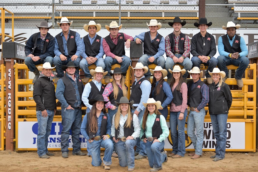 East Mississippi Community College’s rodeo program has earned three consecutive national Top 10 men’s team finishes at the prestigious College Nationals Finals Rodeo in Casper, Wyoming. EMCC’s rodeo team will be among 10 teams that will compete during the 7th Annual Intercollegiate Rodeo at the Lauderdale Agri-Center. East Mississippi Community College’s rodeo program has earned three consecutive national Top 10 men’s team finishes at the prestigious College Nationals Finals Rodeo in Casper, Wyoming. EMCC’s rodeo team will be among 10 teams that will compete during the 7th Annual Intercollegiate Rodeo at the Lauderdale Agri-Center.